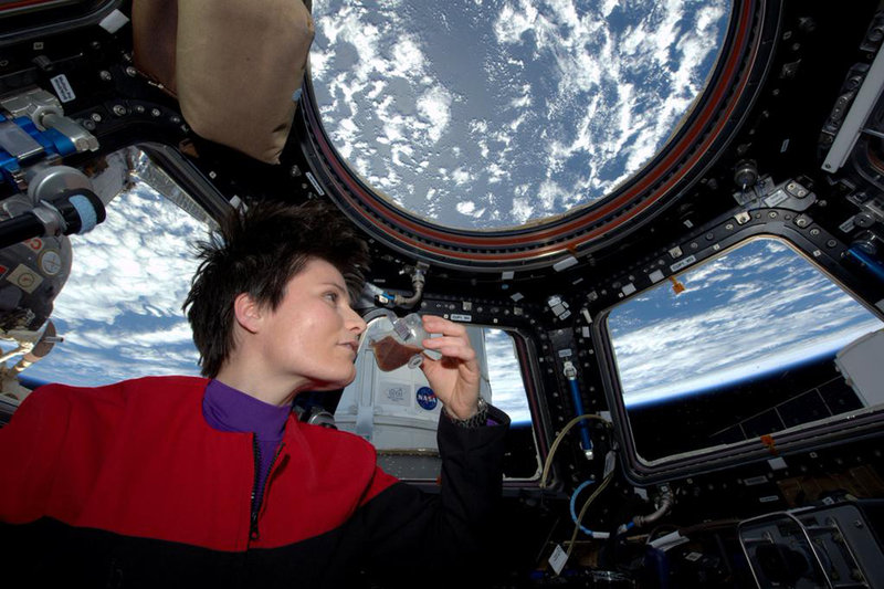 Astronaut Drinks Fresh-Brewed Espresso in Space from Innovative Cups brewed from ISSpresso - Unexpected Marketing Tips